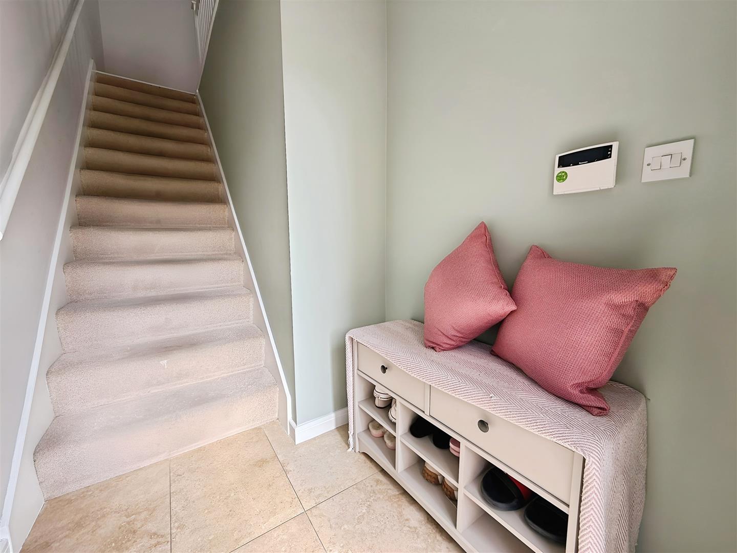 Warwick Crescent, Basildon